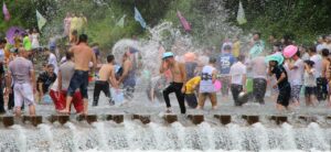 water fight, songkran, lishui